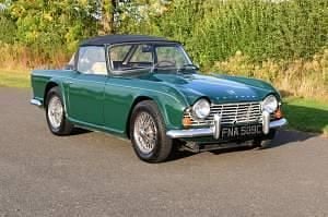 Used Triumph TR4 100 HP (73 kW) 1965 Green Cabriolet