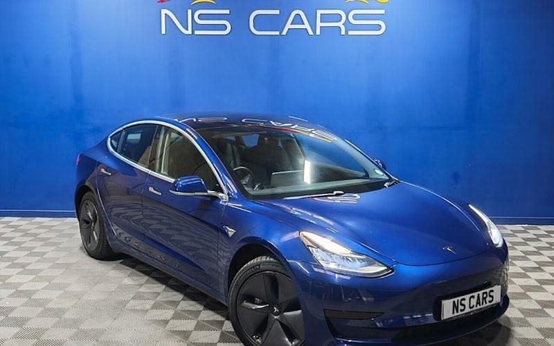 Used 2021 Tesla Model 3 Standard Range Sedan | £13,749 (Good price) - Image 1/4