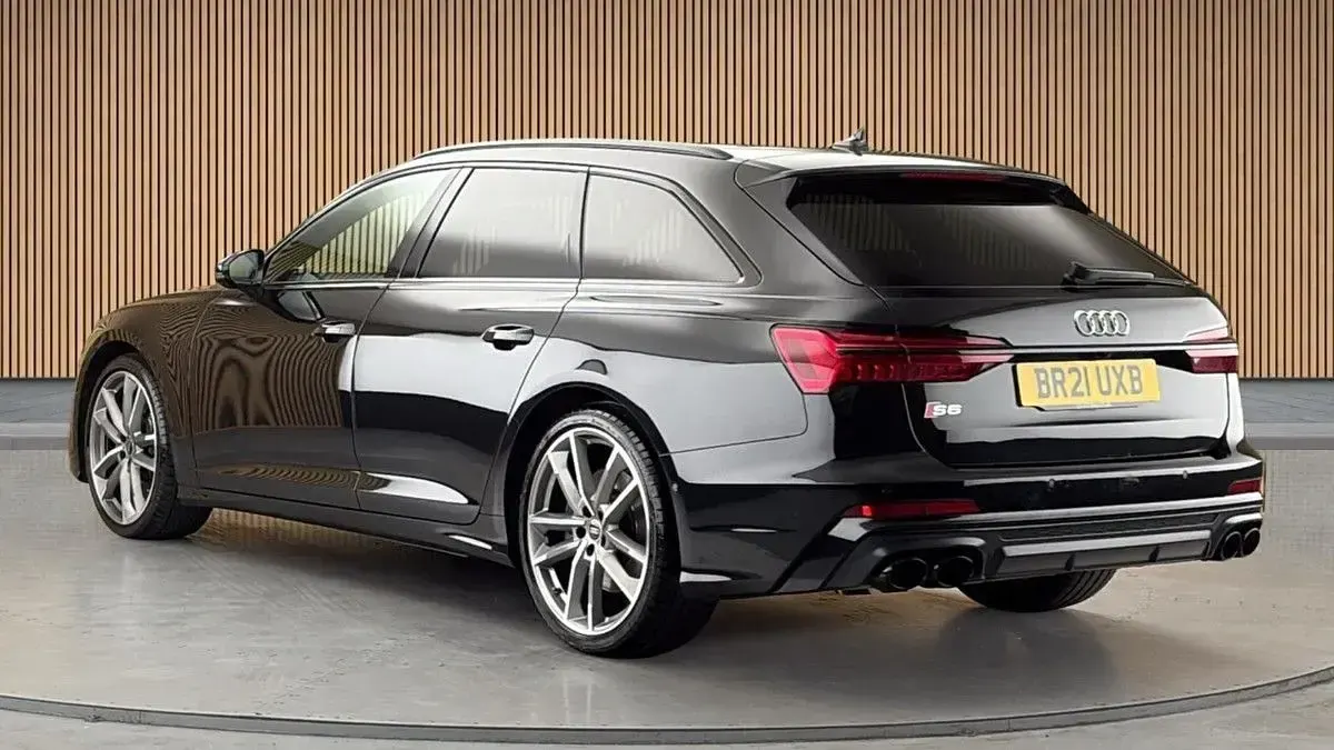 Used Audi S6 Comfort 2021 Myth black metallic/myth black metallic Estate