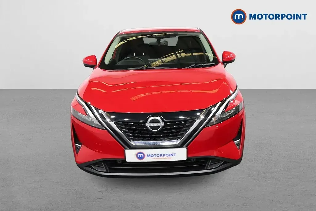 Used Nissan Qashqai N-Connecta 190 HP (139 kW) 2023 Red SUV