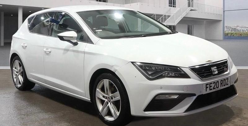 White Used 2020 Seat Leon FR Hatchback | £6,895 (Good price) - Image 1/4