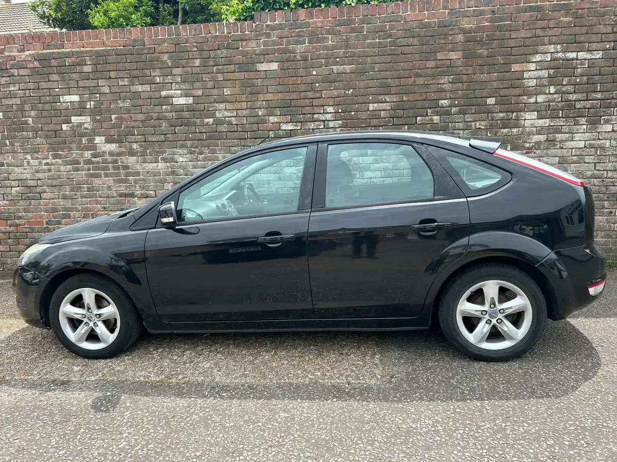 Used Ford Focus Zetec 2009 Black Hatchback