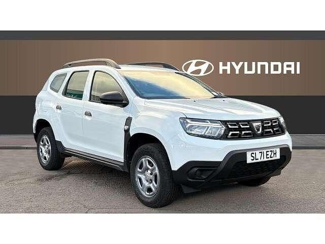 White Used 2021 Dacia Duster Essentiel SUV | £10,307 (Good price) - Image 1/4