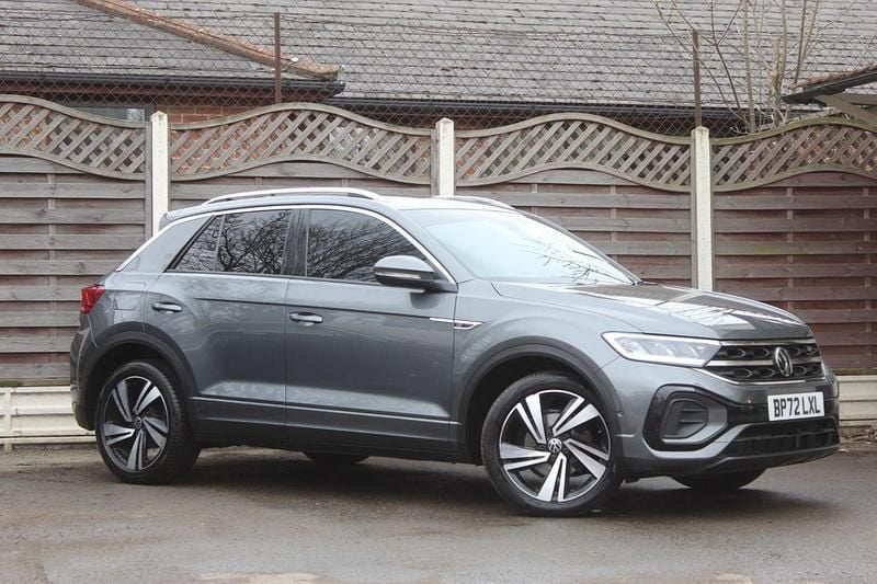 Usado VW T-Roc R-line 150 HP (110 kW) 2022 Cinzento SUV