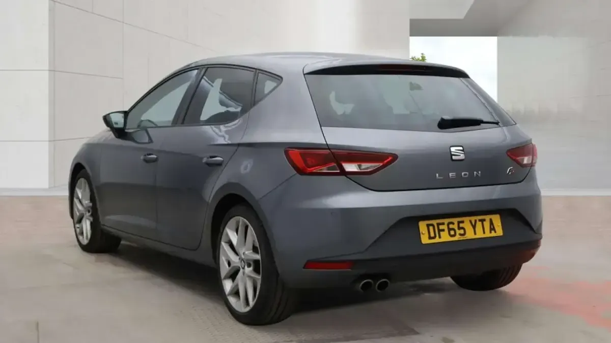Used Seat Leon FR 184 HP (135 kW) 2016 Grey Hatchback