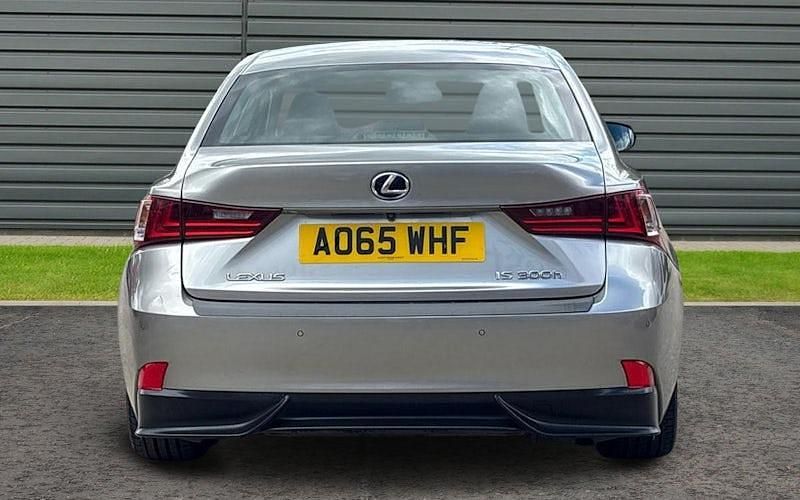 Usado Lexus IS300h 223 CV (164 kW) 2016 Berlina