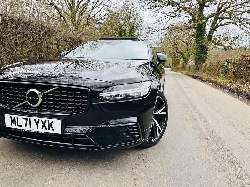 Used Volvo S90 R-Design 2022 Black Sedan