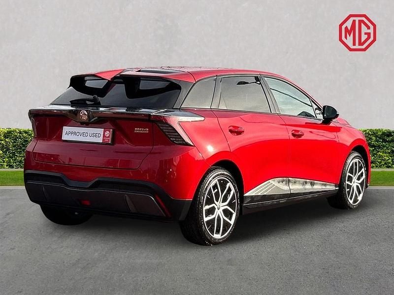 Ny MG MG4 EV Trophy 147 kW (200 HK) 2025 Halvkombi