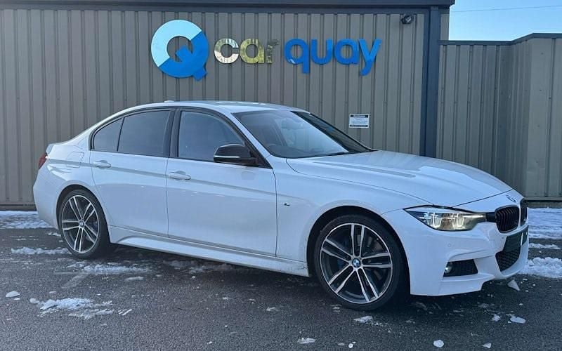 White Used 2018 BMW 320 M Sport Sedan | £18,995 (Fair price) - Image 1/2