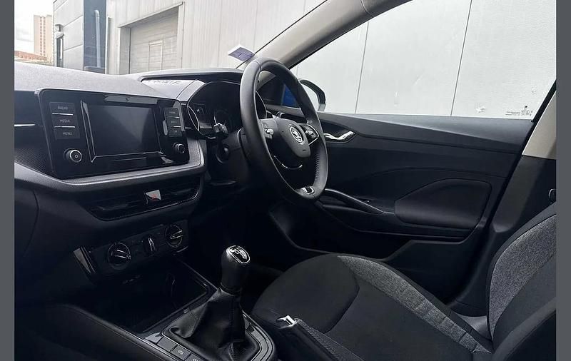 Used Skoda Fabia Comfort 79 HP (58 kW) 2023 Energy blue Hatchback