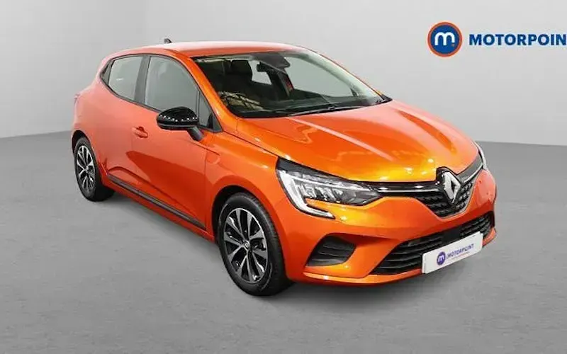 Usado Renault Clio V Evolution 145 HP (106 kW) 2023 Citadino