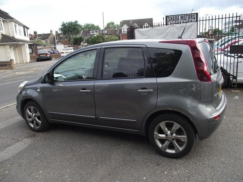 Used Nissan Note N-TEC 110 HP (80 kW) 2011 Grey MPV