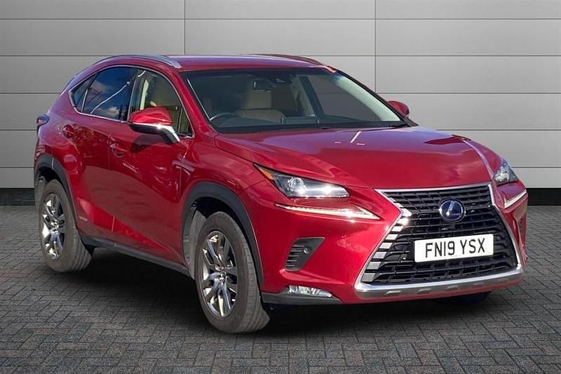 Mesa red Used 2019 Lexus NX300h SUV | £15,250 (Fair price) - Image 1/3