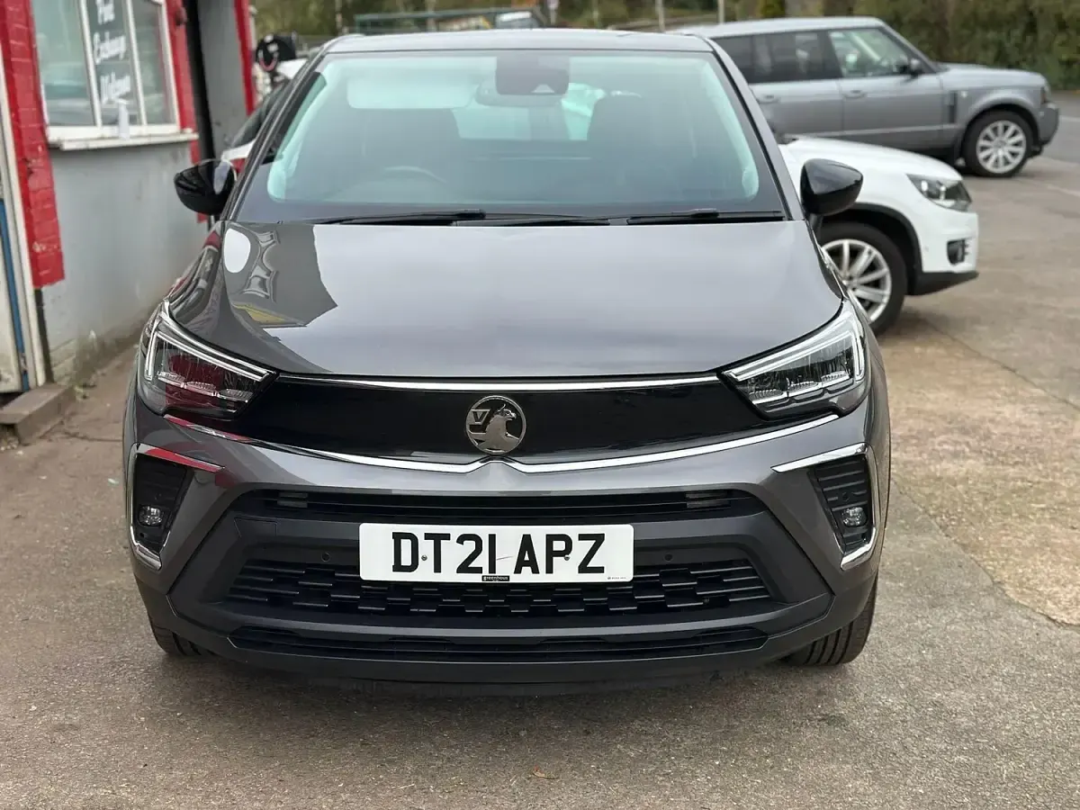 Käytetty Vauxhall Crossland S 2021 Harmaa Katumaasturi