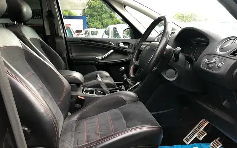 Used Ford S-MAX Titanium X 200 HP (147 kW) 2011 Black MPV