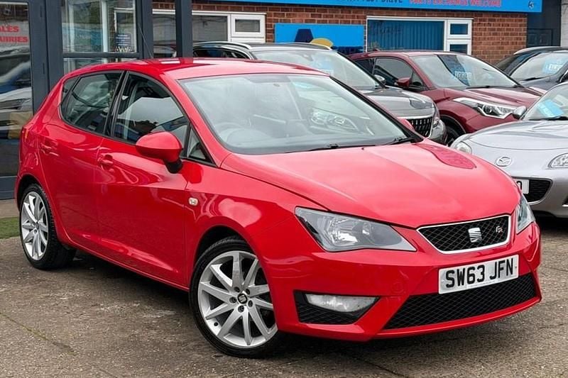 Used Seat Ibiza FR 105 HP (77 kW) 2014 Red Hatchback