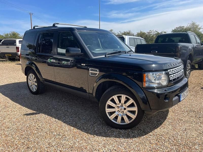 Black Used 2012 Land Rover Discovery 4 HSE SUV | £9,995 (Fair price) - Image 1/4