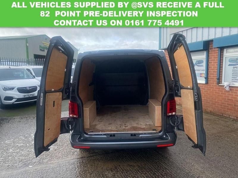 Used VW Transporter Highline 150 HP (110 kW) 2021 Grey Van