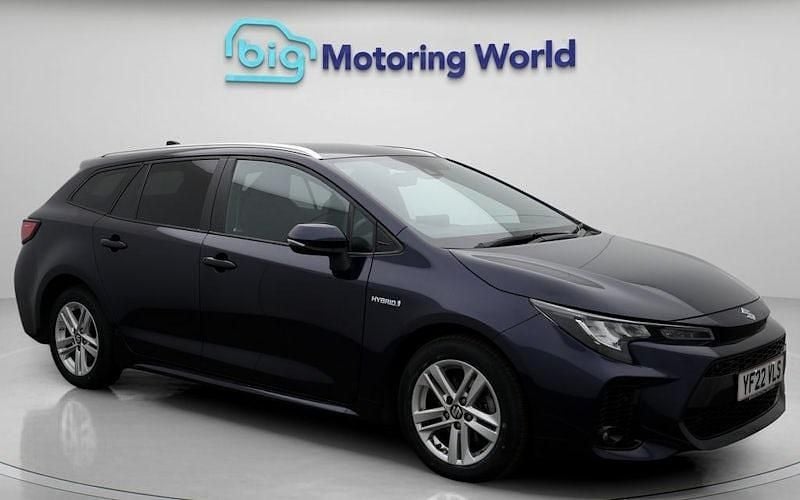 Used 2021 Suzuki Swace SZ-T Estate | £14,800 (Fair price) - Image 1/4
