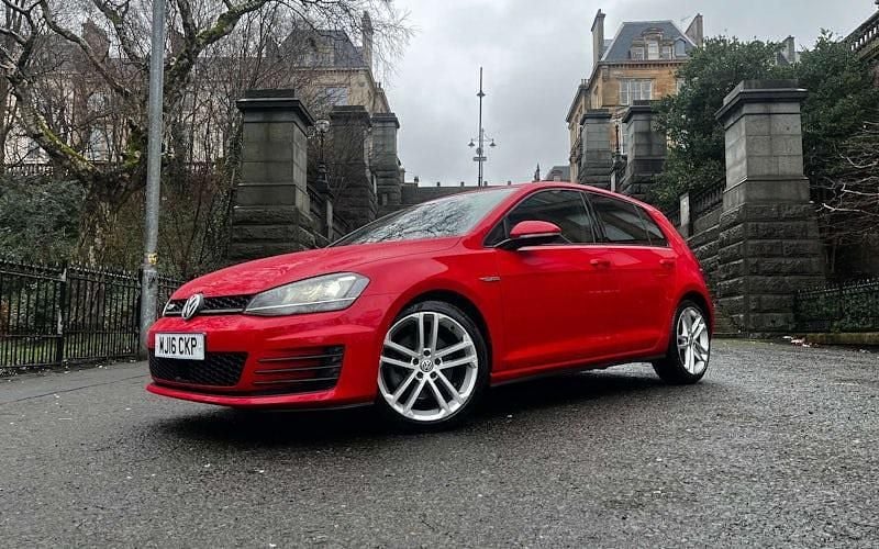 Używany VW Golf VII GTD 184 KM (135 kW) 2015 Czerwony Hatchback