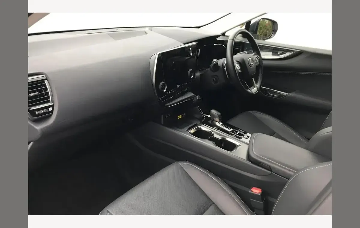 Used Lexus NX350h 245 HP (180 kW) 2023 White SUV