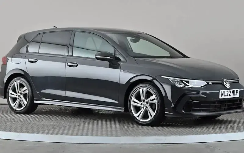 Used VW Golf VIII R-line 150 HP (110 kW) 2024 Hatchback
