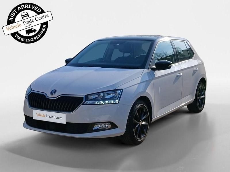 Used Skoda Fabia Colour Edition 75 HP (55 kW) 2019 White Hatchback