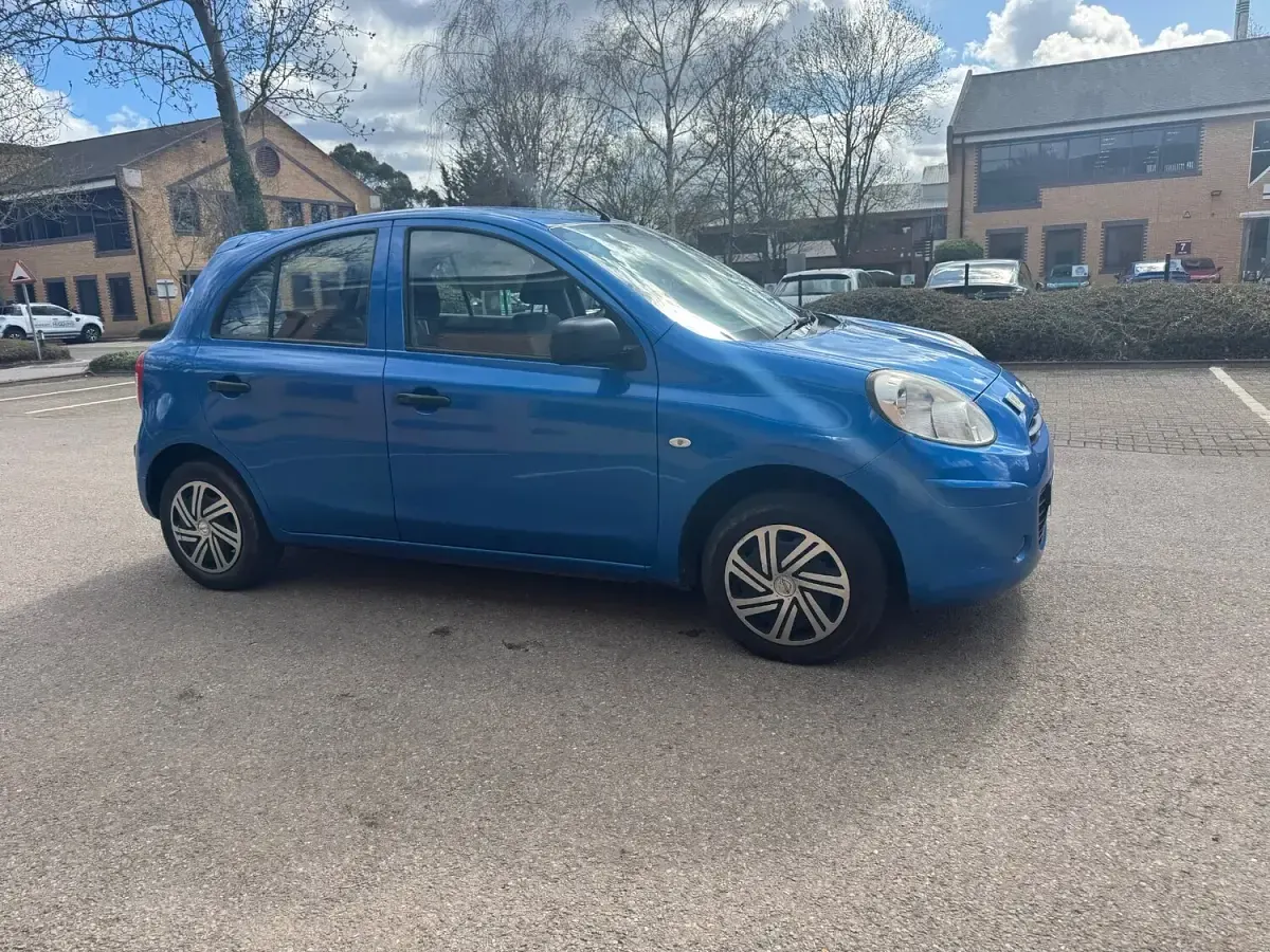 Used Nissan Micra Visia 98 HP (72 kW) 2012 Blue Hatchback