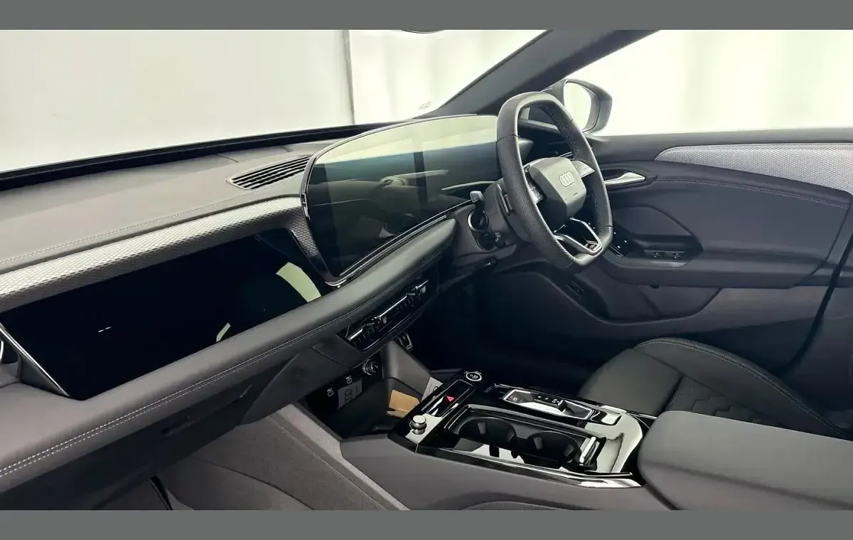 New Audi A6 e-tron S-Line 269 kW (367 HP) 2025 Grey Estate