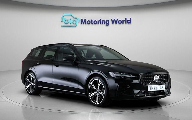 Used Volvo V60 Plus 349 HP (256 kW) 2023 Black Estate