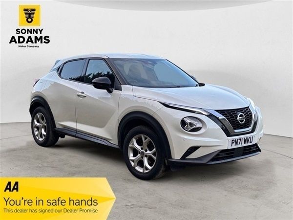 White Used 2021 Nissan Juke N-Connecta SUV | £13,990 (Fair price) - Image 1/1