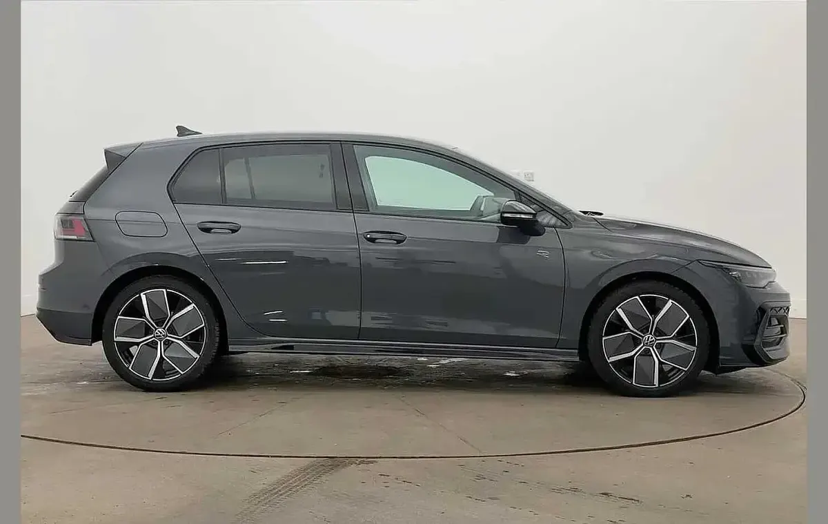 New VW Golf VIII Black Edition 150 HP (110 kW) 2025 Grey Hatchback