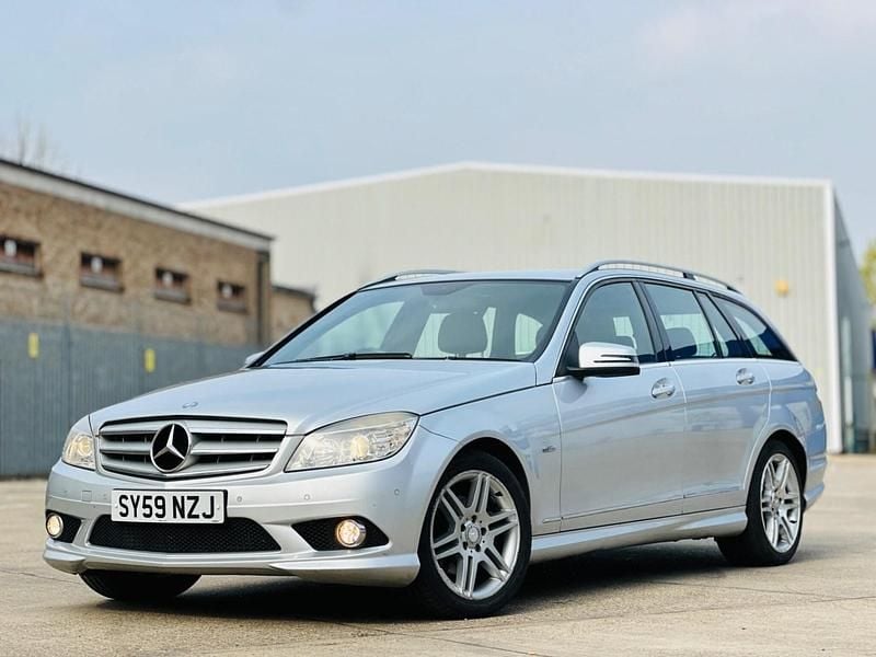 Used Mercedes C180 156 HP (114 kW) 2009 Silver Estate