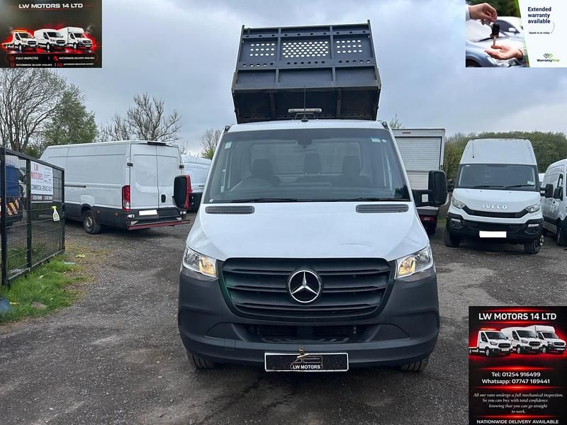 Begagnad Mercedes Sprinter Progressive 2023 Vit Van