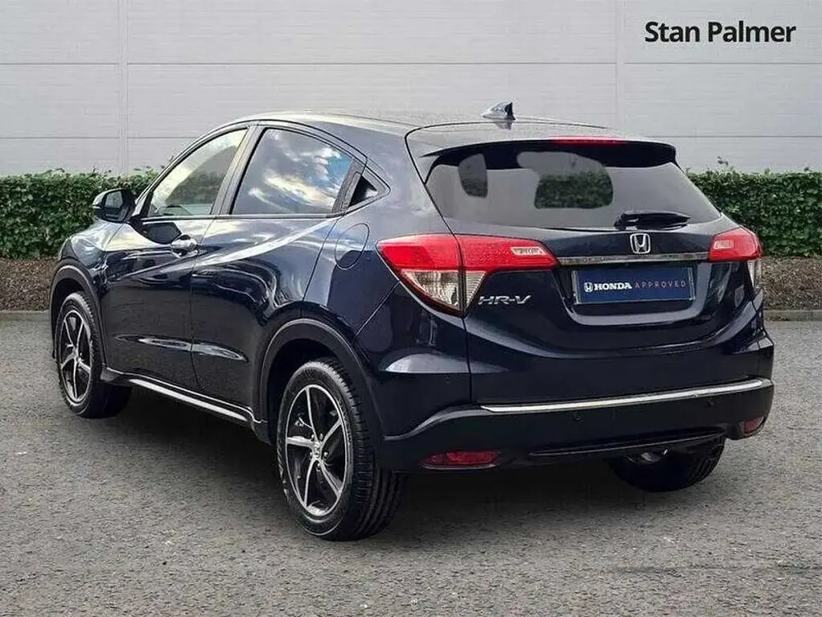 Used Honda HR-V SE 130 HP (95 kW) 2019 Midnight blue beam SUV