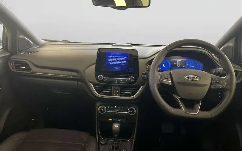 Usado Ford Puma ST-Line X 125 HP (91 kW) 2023 Preto SUV