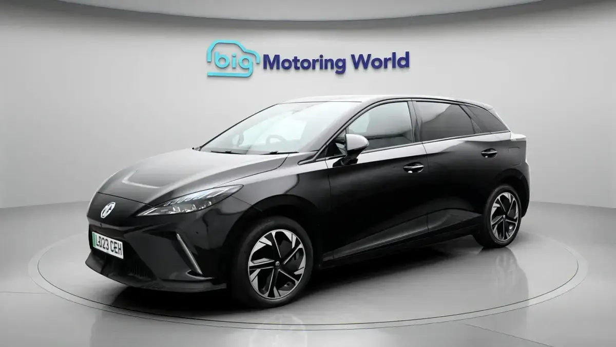 Używany MG MG4 EV Trophy 147 kW (201 KM) 2023 Hatchback