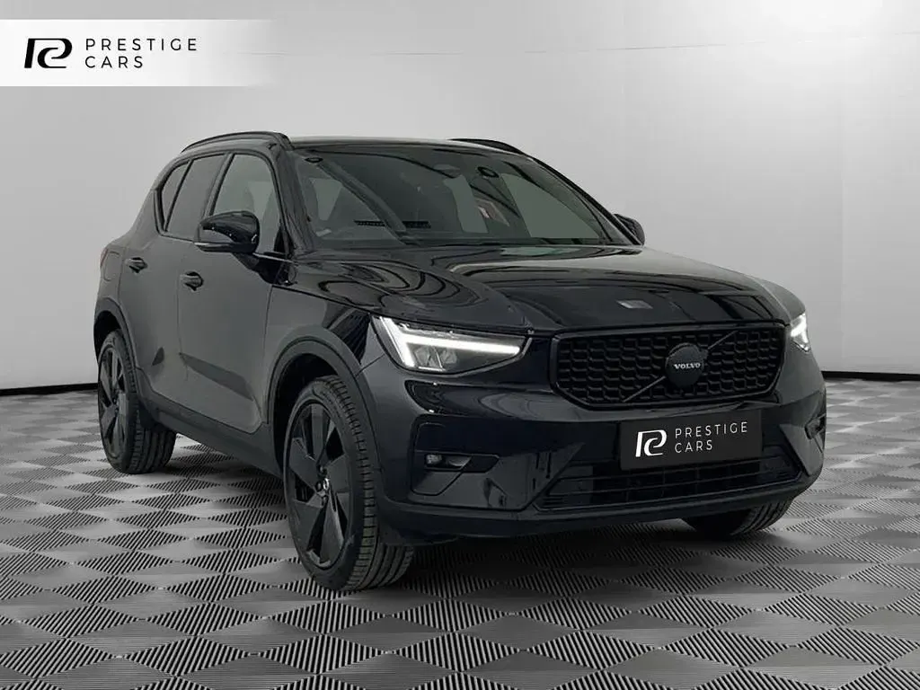 Used Volvo XC40 Plus 197 HP (144 kW) 2025 SUV