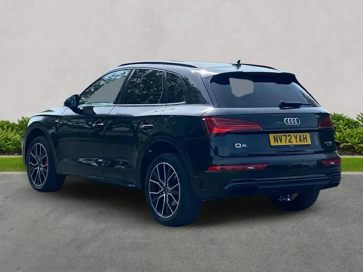 Used Audi Q5 Advanced 204 HP (150 kW) 2022 Black SUV