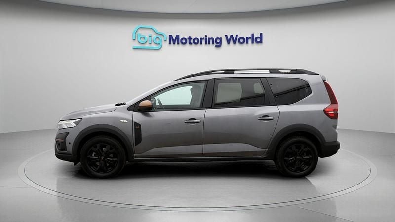 Used Dacia Jogger Extreme 140 HP (102 kW) 2023 MPV