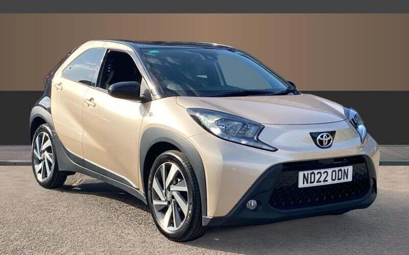Used 2024 Toyota Aygo Hatchback | £11,759 (Good price) - Image 1/4