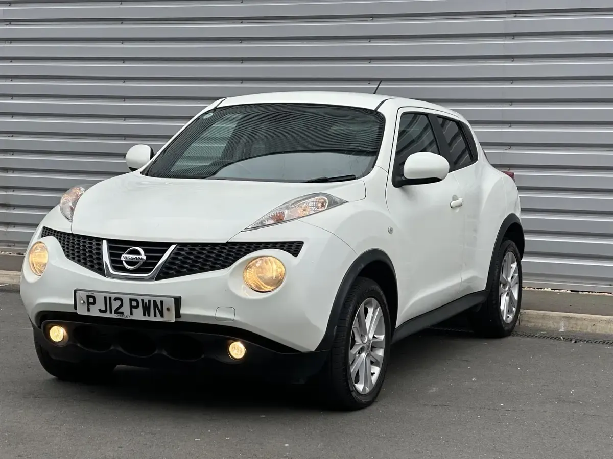 Used Nissan Juke Tekna 110 HP (80 kW) 2012 White SUV