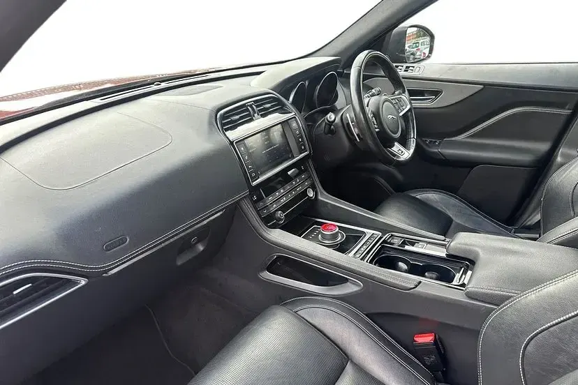 Used Jaguar F-Pace S 300 HP (220 kW) 2018 Firenze red SUV