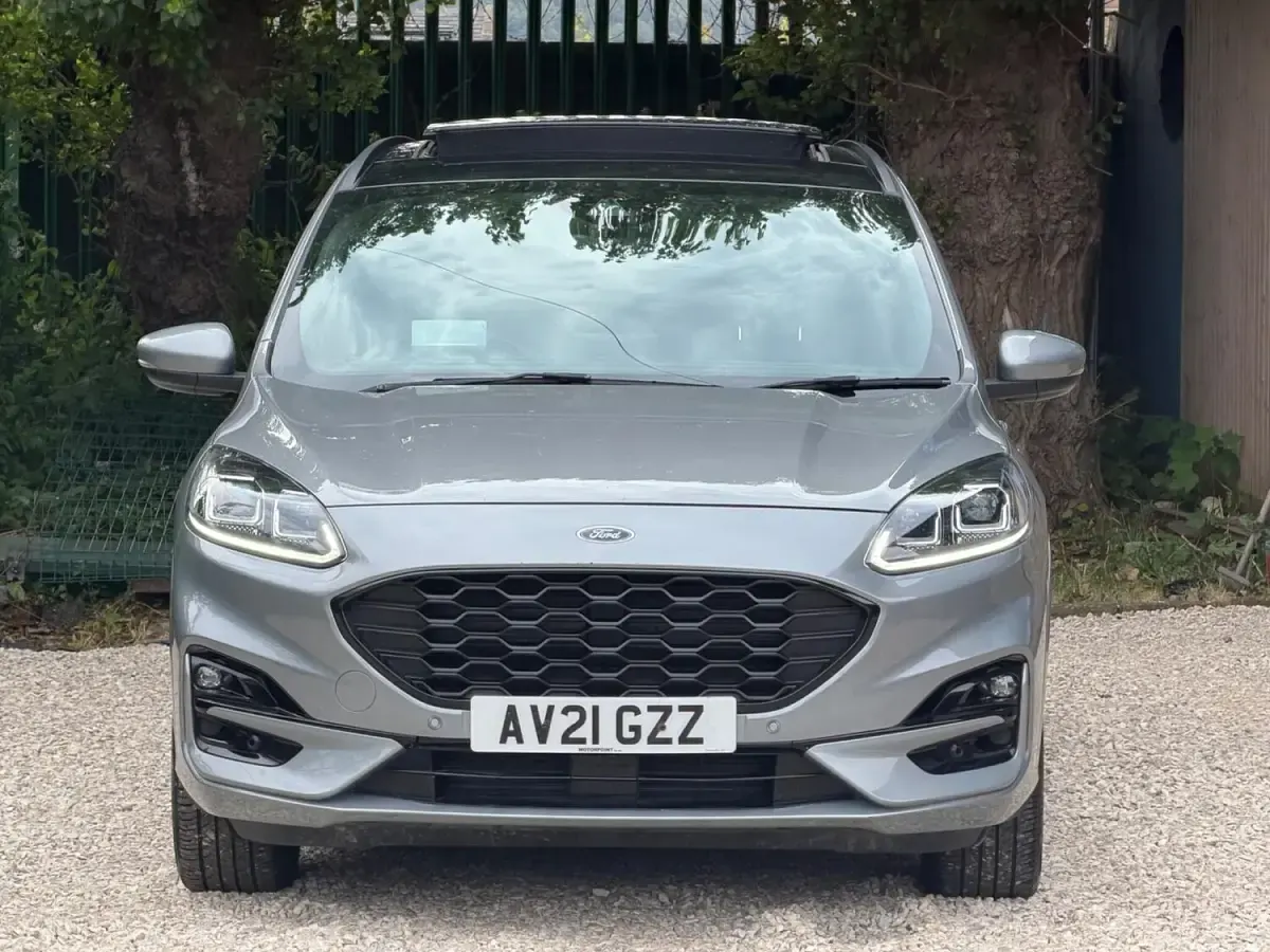 Used Ford Kuga ST-Line X 150 HP (110 kW) 2021 Silver SUV