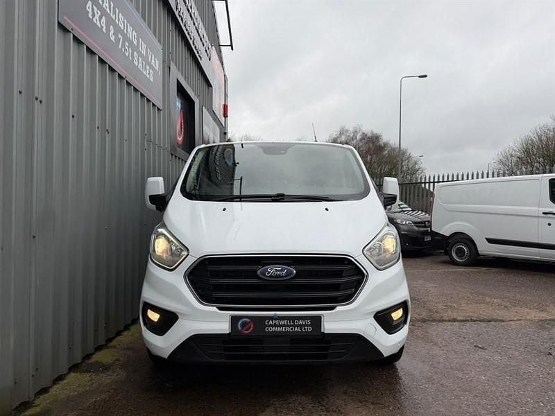 Used Ford Transit Custom Limited 2021 White