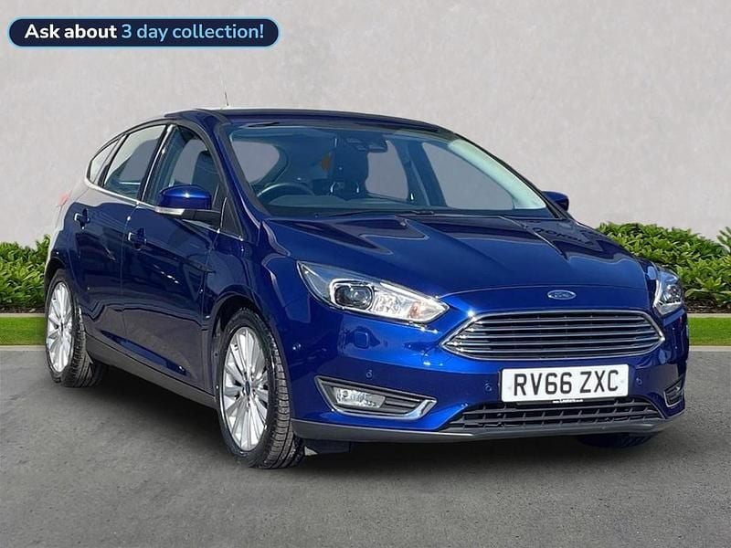 Used Ford Focus Titanium X 182 HP (133 kW) 2016 Blue Hatchback