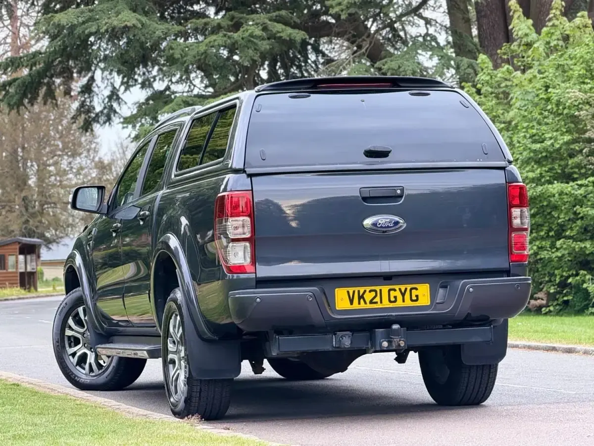 Begagnad Ford Ranger Wildtrack 210 HK (154 kW) 2021 Grå Pickup