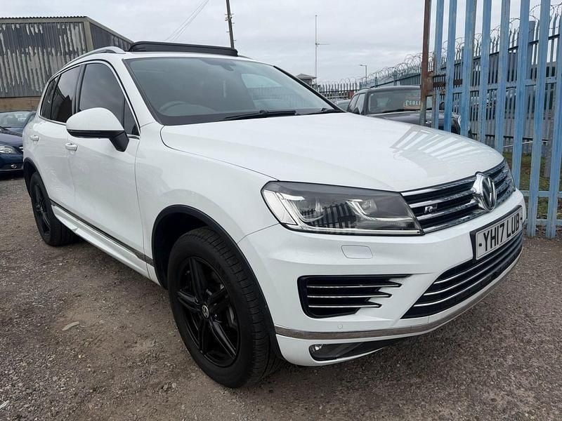Used VW Touareg R-line Plus 2017 White SUV