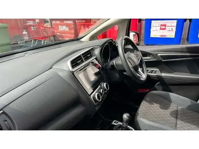 Used Honda Jazz SE 102 HP (75 kW) 2017 Hatchback