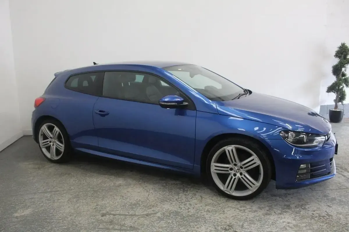 Used VW Scirocco R-line 184 HP (135 kW) 2015 Blue Coupe